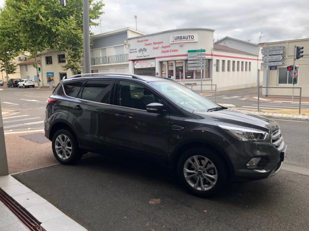 FORD KUGA