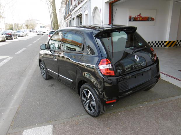 RENAULT TWINGO