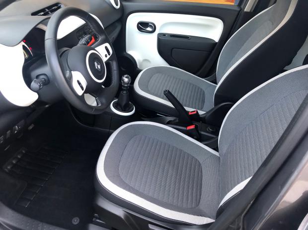 RENAULT TWINGO