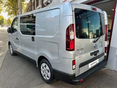 RENAULT TRAFIC FLEX 3 ANTILOPE VAN