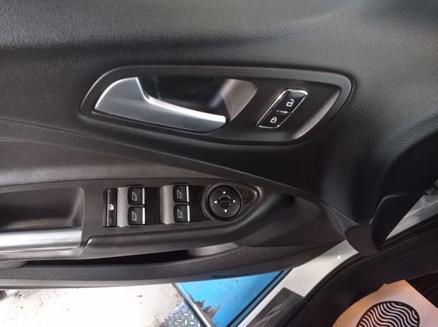 FORD KUGA II