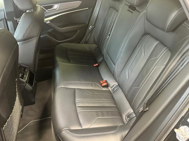 AUDI A6 AVANT (4A5)
