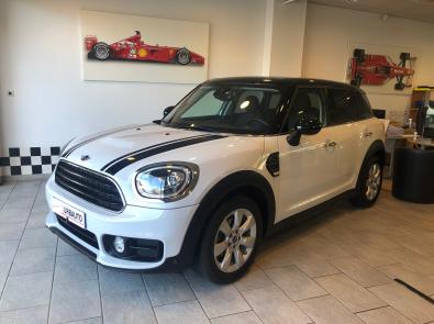 MINI MINI COUNTRYMAN