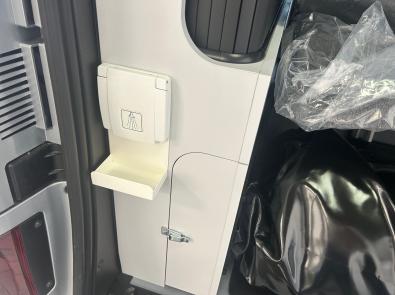 RENAULT TRAFIC FLEX 5 ANTILOPE VAN