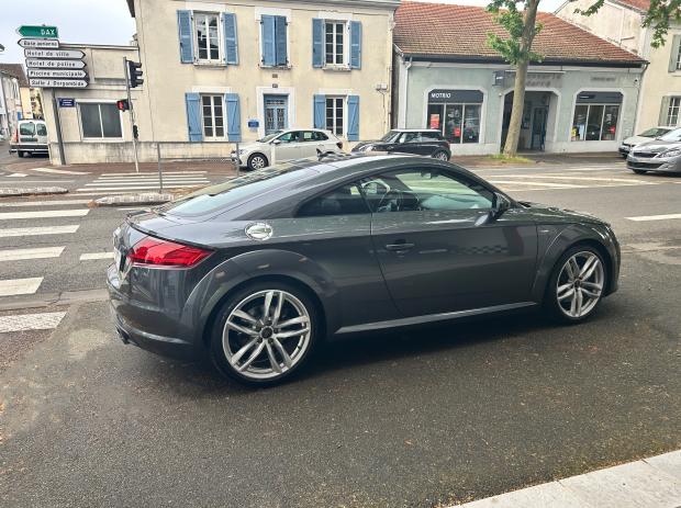 AUDI TT COUPÉ