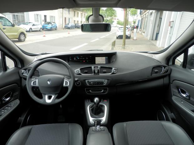 RENAULT SCENIC