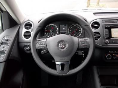 VOLKSWAGEN TIGUAN II