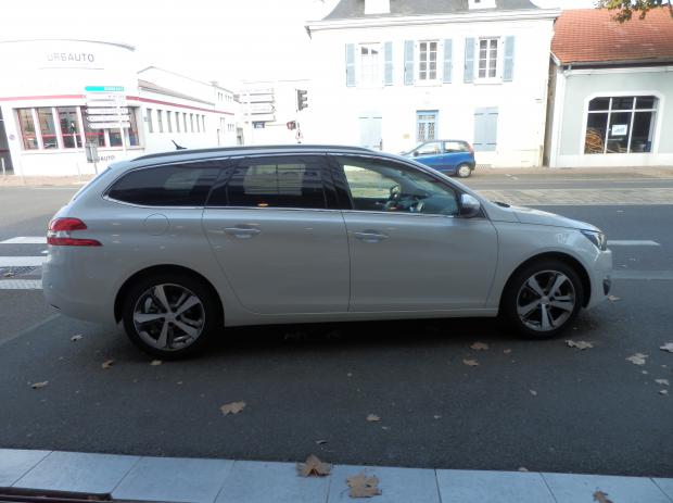 PEUGEOT 308 SW