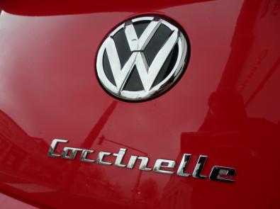 VOLKSWAGEN COCCINELLE