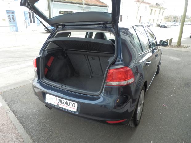 VOLKSWAGEN GOLF VI