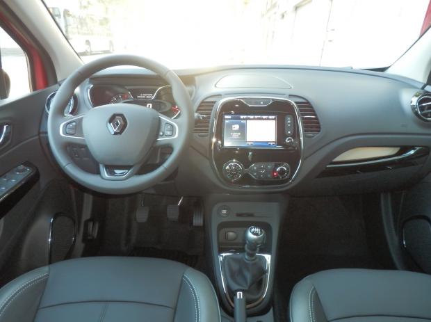 RENAULT CAPTUR