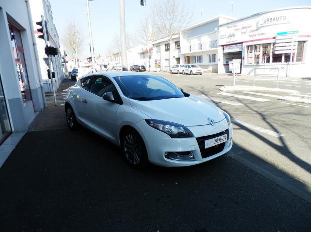 RENAULT MEGANE COUPE