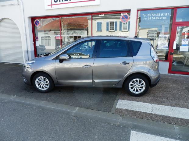 RENAULT SCENIC