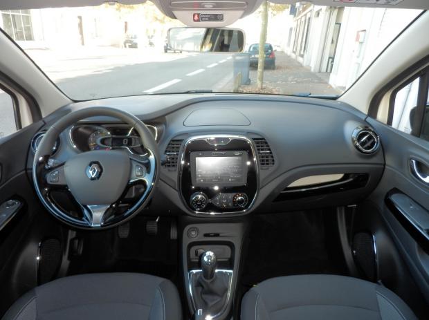 RENAULT CAPTUR