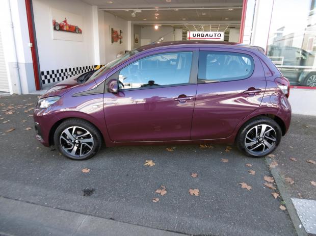 PEUGEOT 108