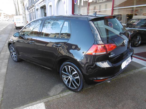 VOLKSWAGEN GOLF 7