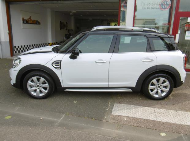 MINI COUNTRYMAN 2