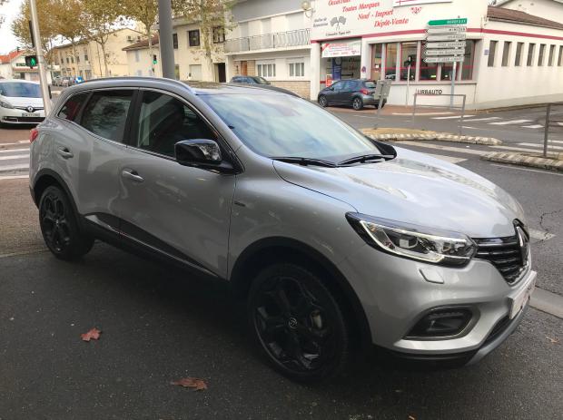 RENAULT KADJAR (2) 