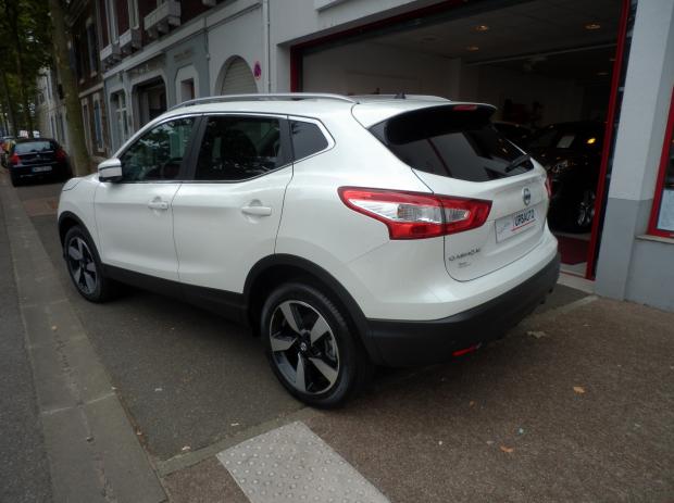 NISSAN QASHQAI 2