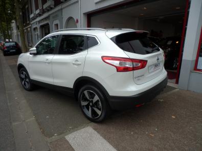 NISSAN QASHQAI 2