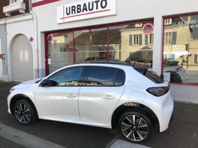 PEUGEOT NOUVELLE 208